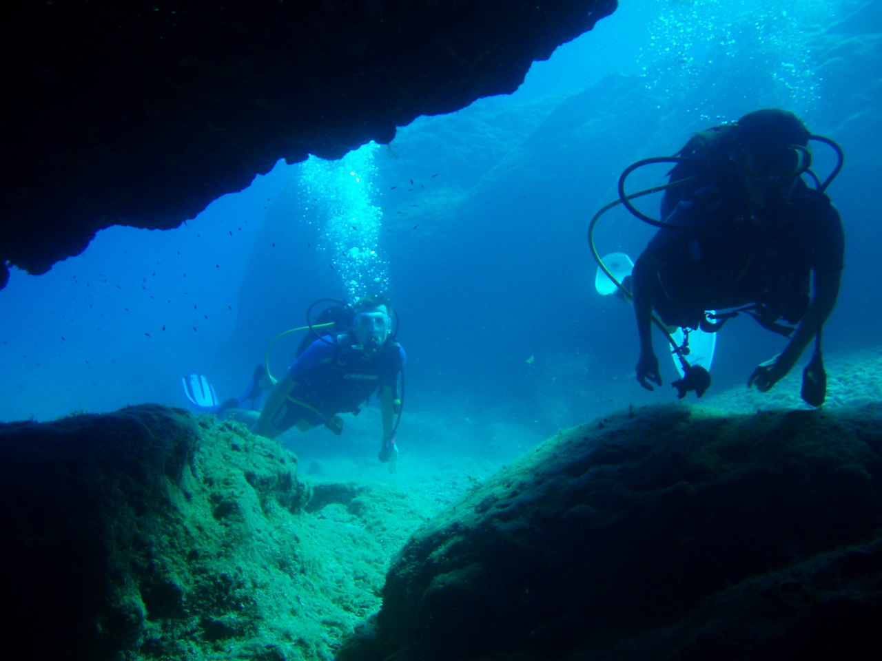 H2O Scuba Diving Center in Rhodes