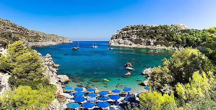 anthony quinn bay h2o diving center