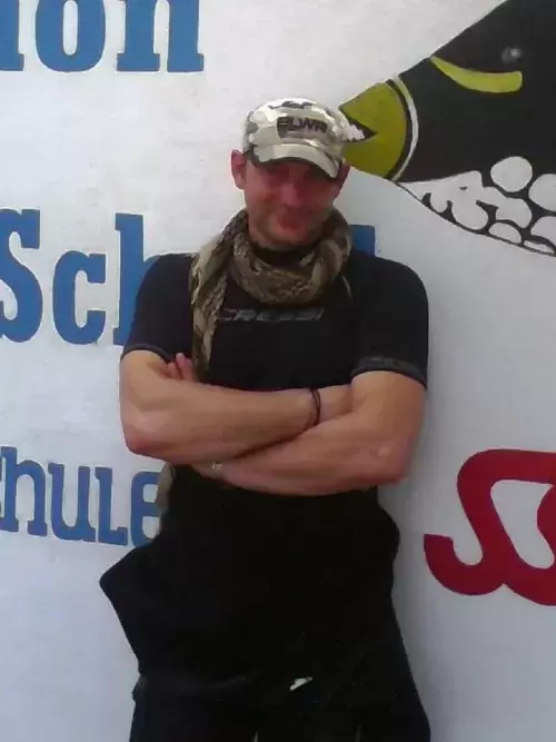 Yannis G. Zouridis-H2O scuba diving center